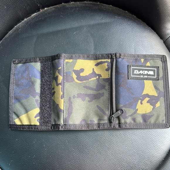 Dakine Camo Trifold Wallet with Black and Yellow Accents - Picture 3 of 6